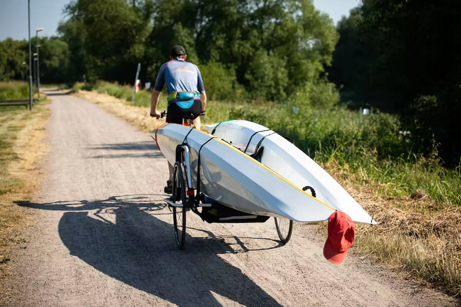 Bicycle trailer for SUP, kajak and wind surf - reacha